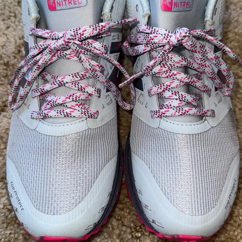 New Balance Women's Gray and Pink Running Shoes